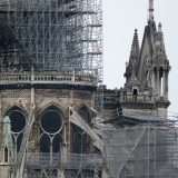 Pariska katedrala Notr Dam i dalje u opasnosti 5