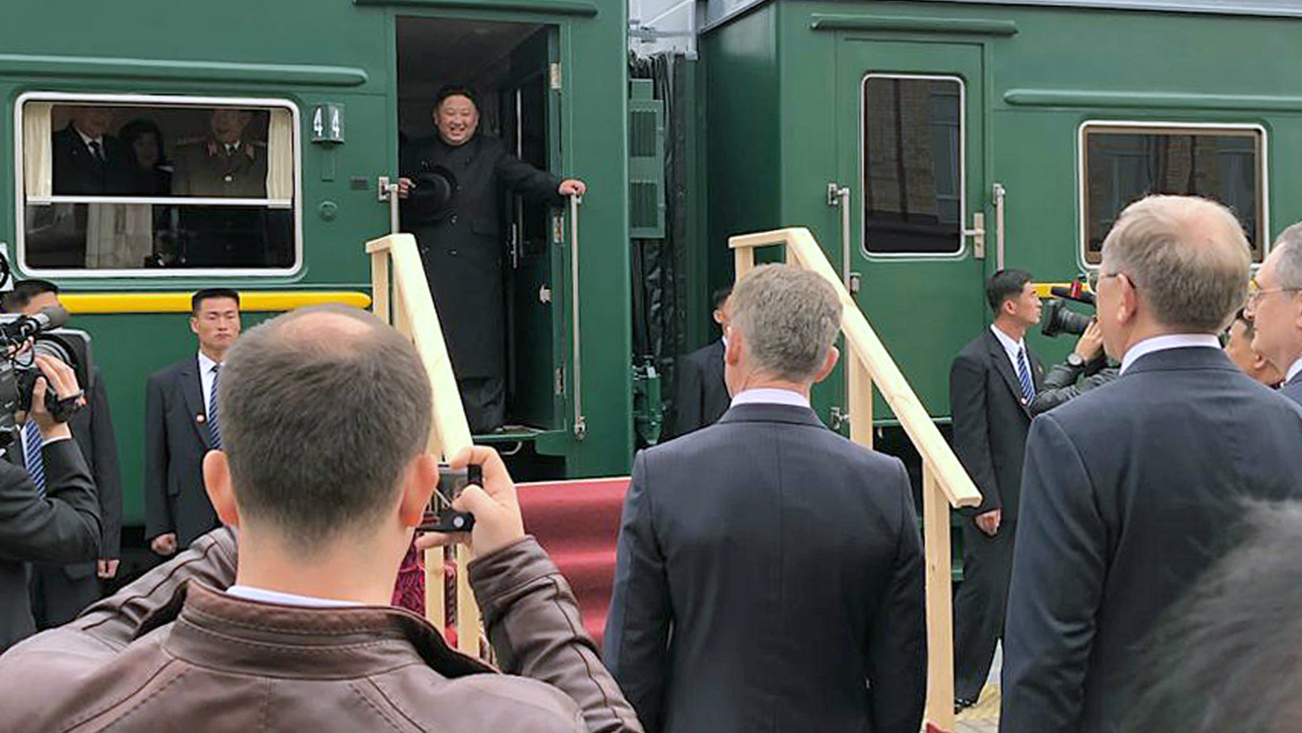 Kim Džong Un stigao u Vladivostok na prvi samit sa Putinom 1