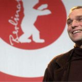 Radnička klasa živa zakopana u grobu političara 3