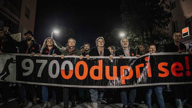 Na protestu pokreta Odupri se zatražena ostavka menadžmenta RTCG 1