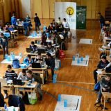 Osnovci se takmičili u programiranju robota 1