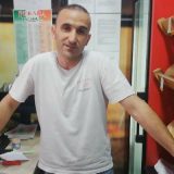 Vlasnik pekare "Roma" u Borči 3. maja deli besplatno pecivo sugrađanima 3