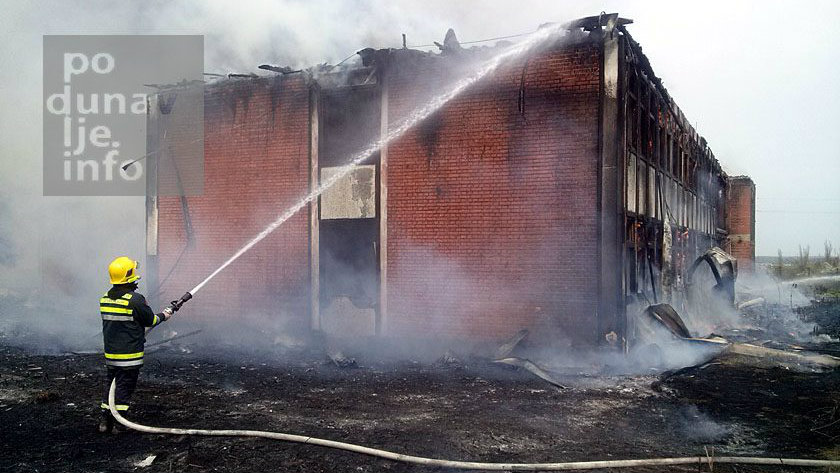 Požar u upravnoj zgradi Poljoprivrednog kombinata Godomin 1