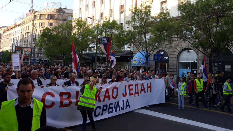 Na protestu "1 od 5 miliona" saopšten pregovarački tim za dijalog sa vlašću (VIDEO, FOTO) 1