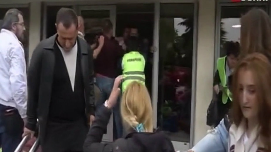 Crna Gora: Povređene dve osobe u sukobu tokom performansa, podnete prijave 1