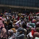U Sudanu nastavljeni protesti ispred Generalštaba vojske 12