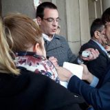Pristalice SZS pokušale da uđu u Skupštinu grada Beograda 2