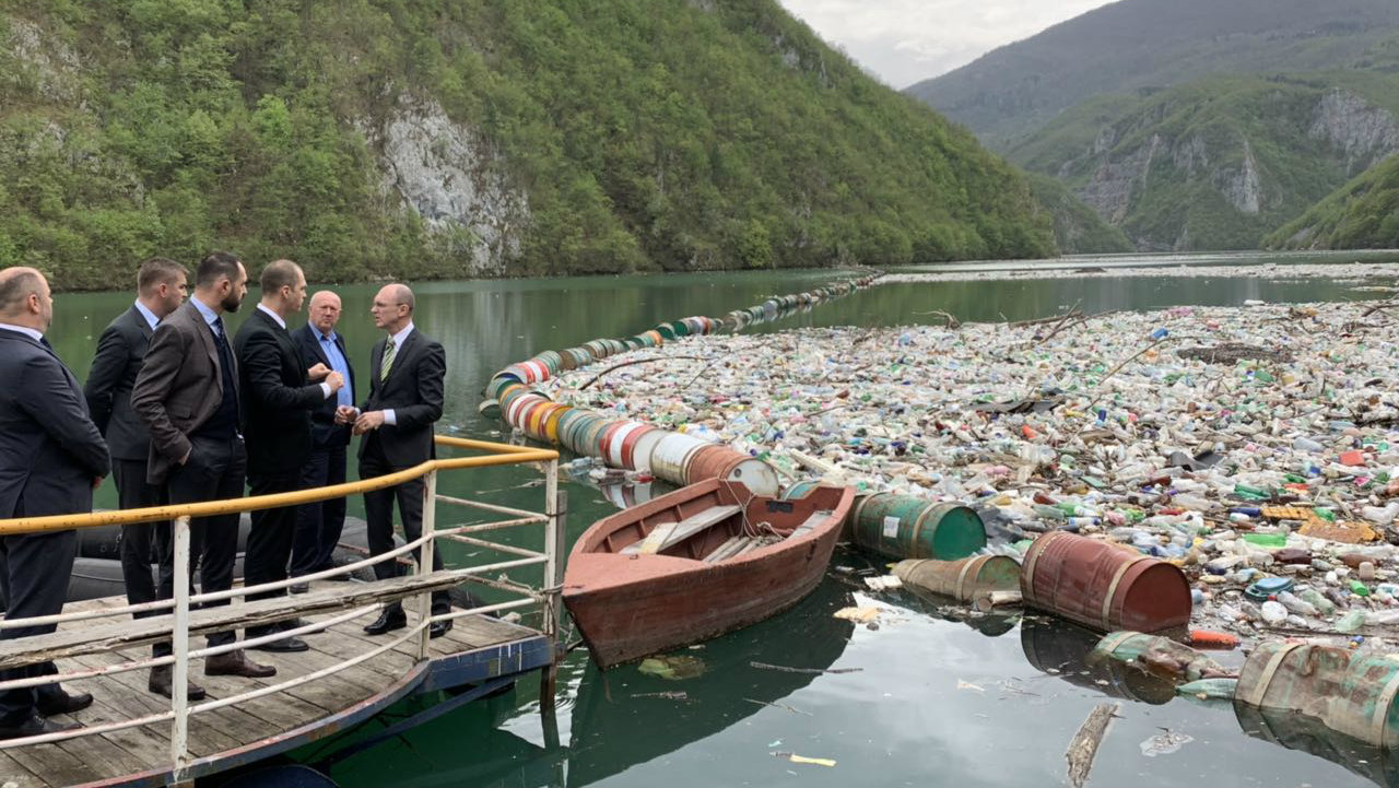 U Srbiji ima više od 4.500 divljih deponija 1