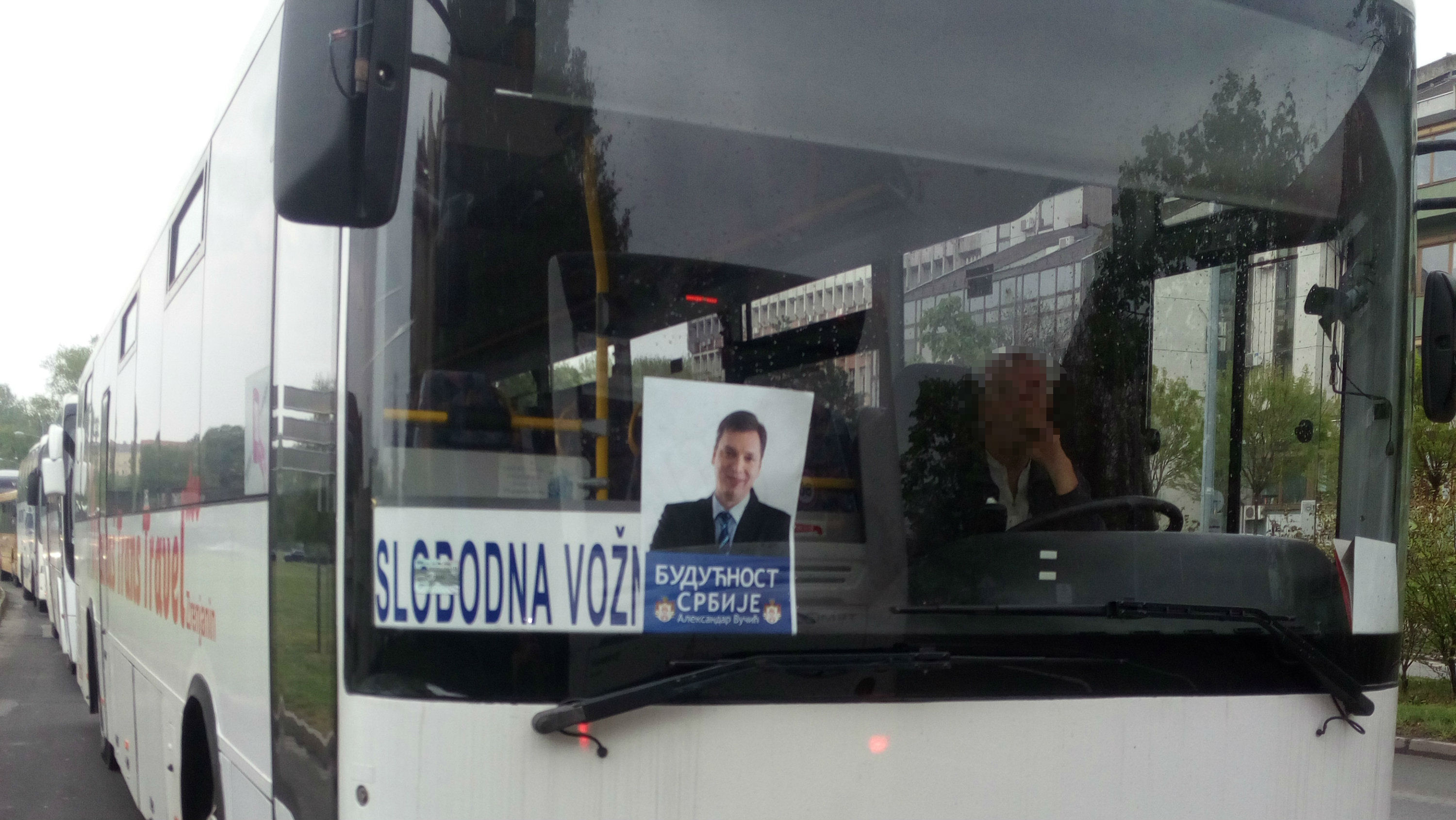 Vučić: Džaba me pritiskaju, razgovor sa Prištinom kad se ukinu takse (FOTO) 3