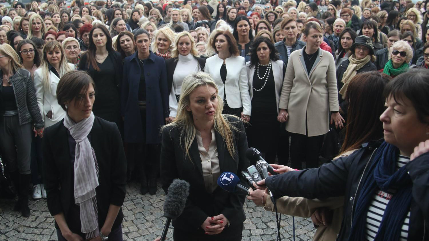 SNS žene: Pobedile smo nasilnike 1