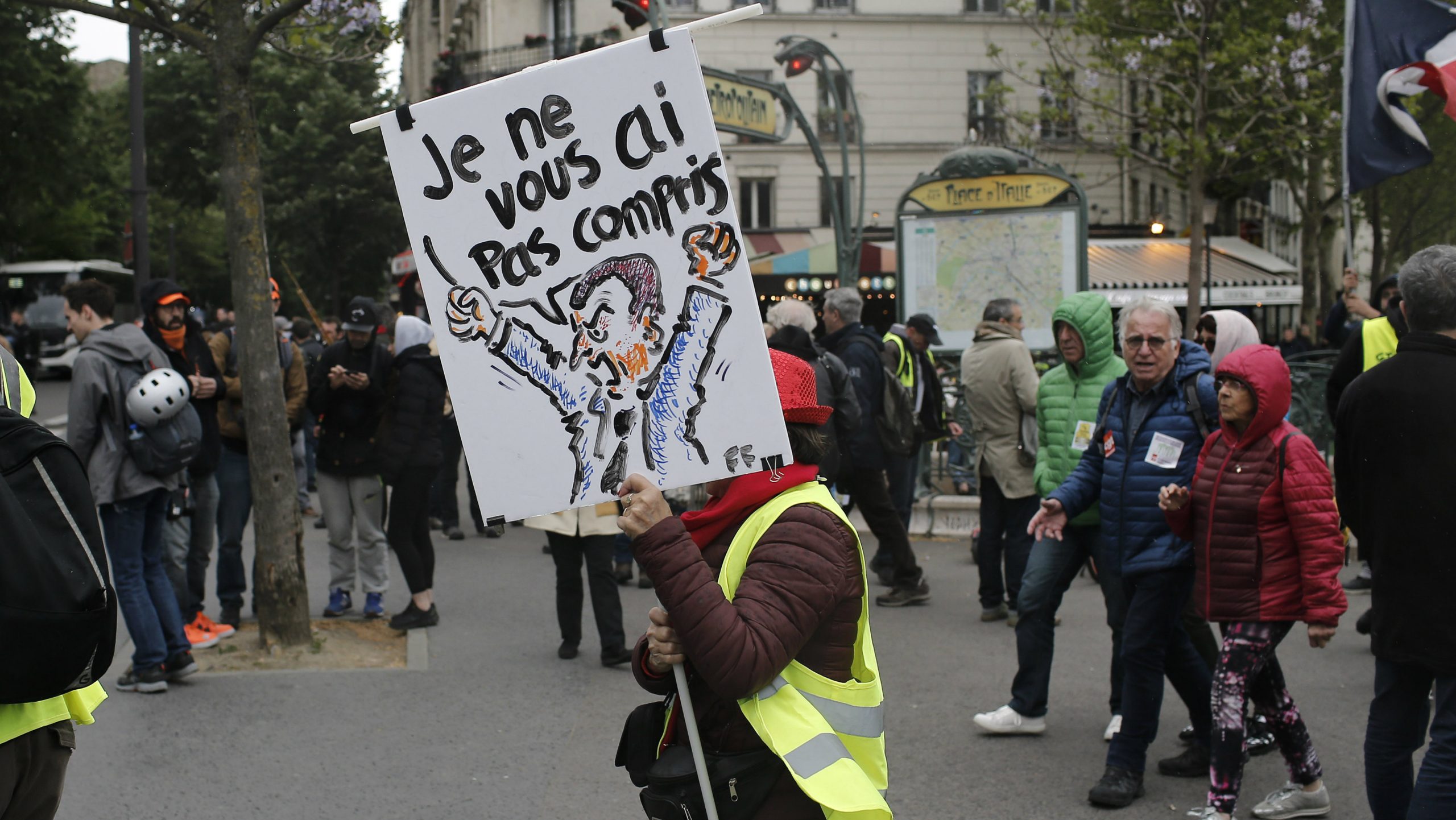 Novi protesti žutih prsluka uprkos obećanjima Makrona 1