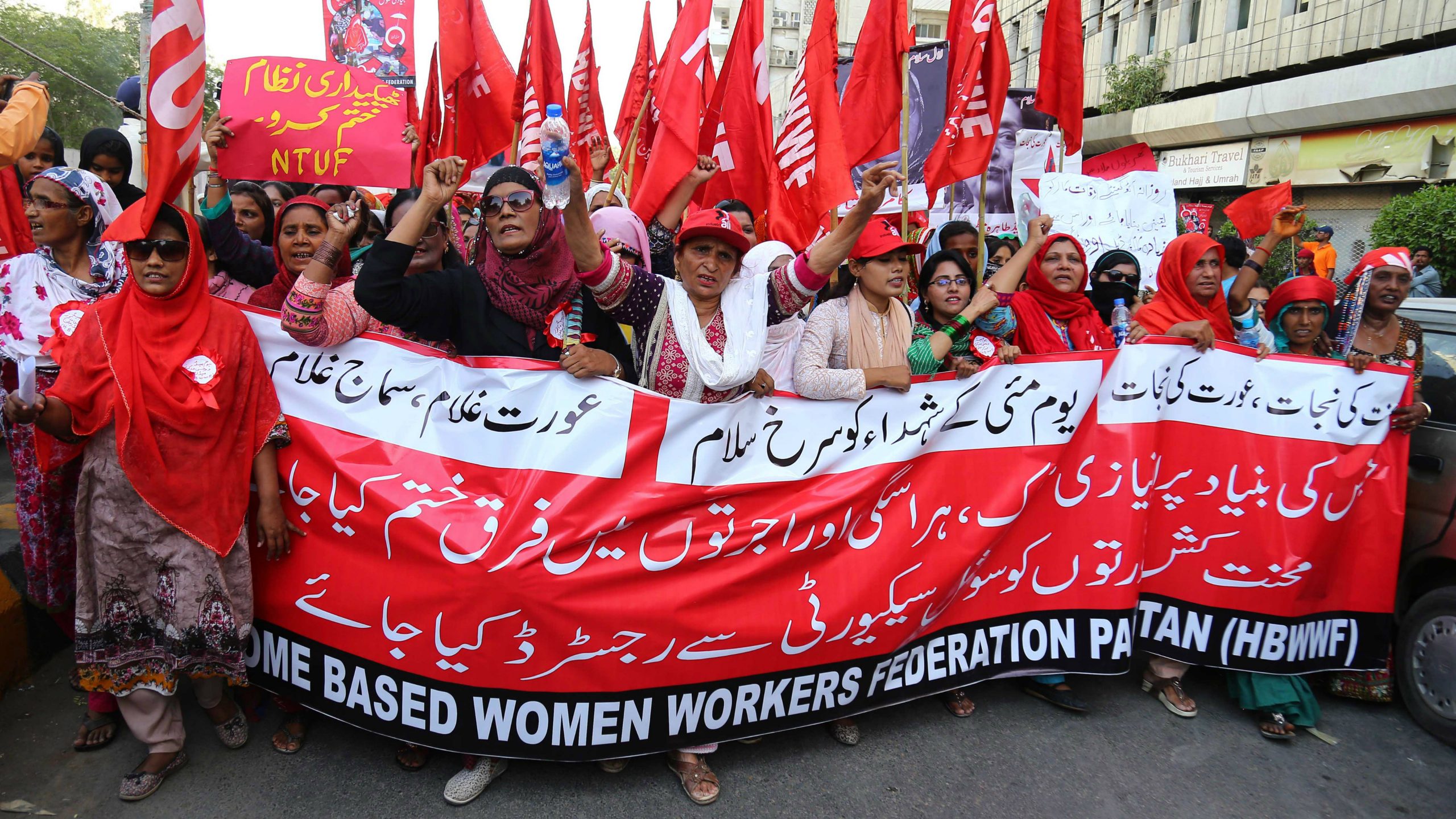 Protesti radnika širom sveta obeležili Međunarodni praznik rada (FOTO) 10