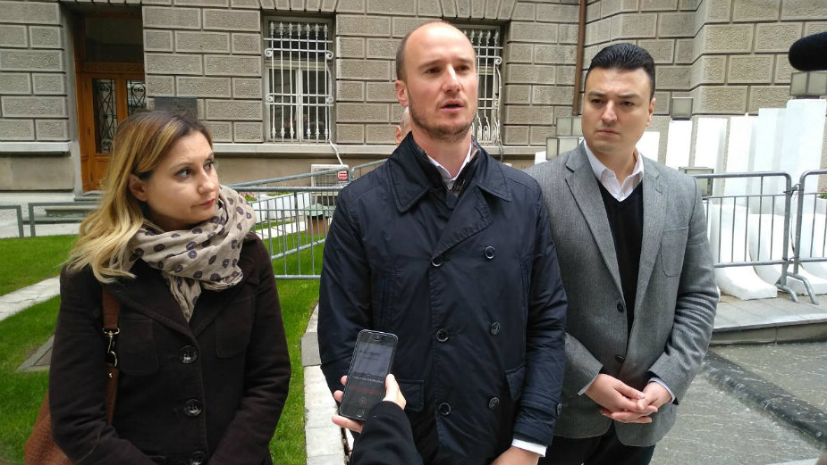 Božović (DS): Uključiti struju stanarima Bristola 1