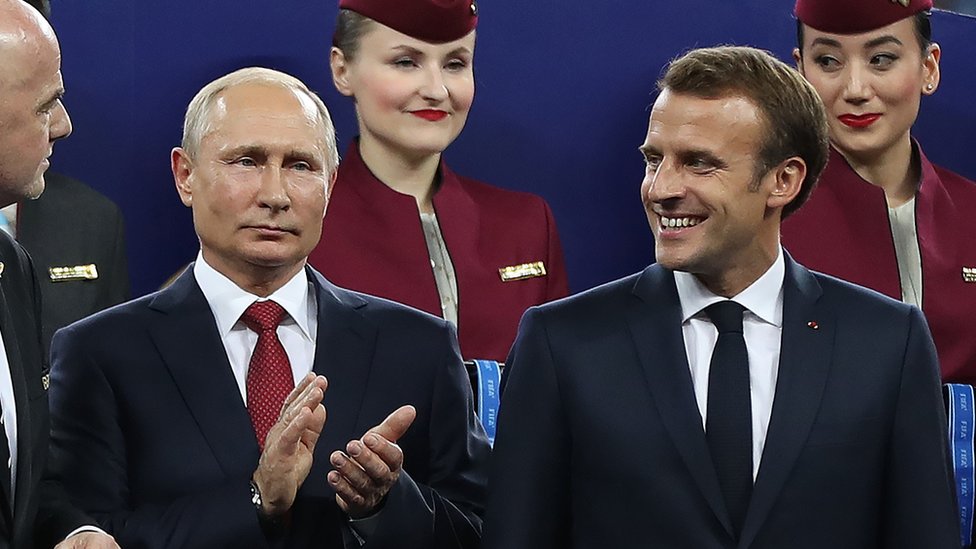 Ruski predsednik Vladimir Putin i francuski predsednik Emanuel Makron - ovde na finalu Svetskog prvenstva 2018. godine