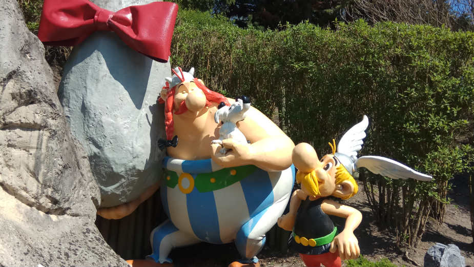 Pariz (4): Napitak Asteriksa i Obeliksa 1