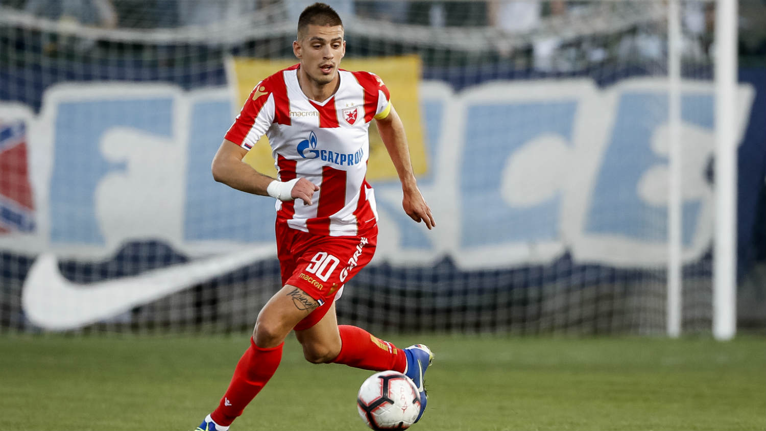 Proleter dočekuje Crvenu zvezdu 1