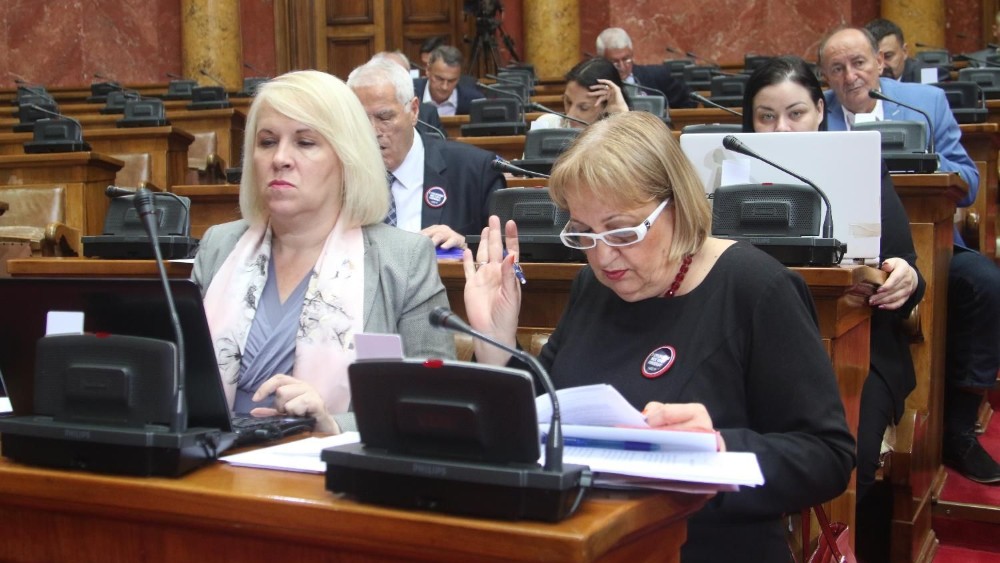 Radikali i naprednjaci pozvali Srbe na KiM da glasaju za Srpsku listu 1