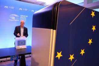 FoNet-EVROSERVIS-IZBORI Evropska izborna noć večeras u Beogradu (FOTO) 2