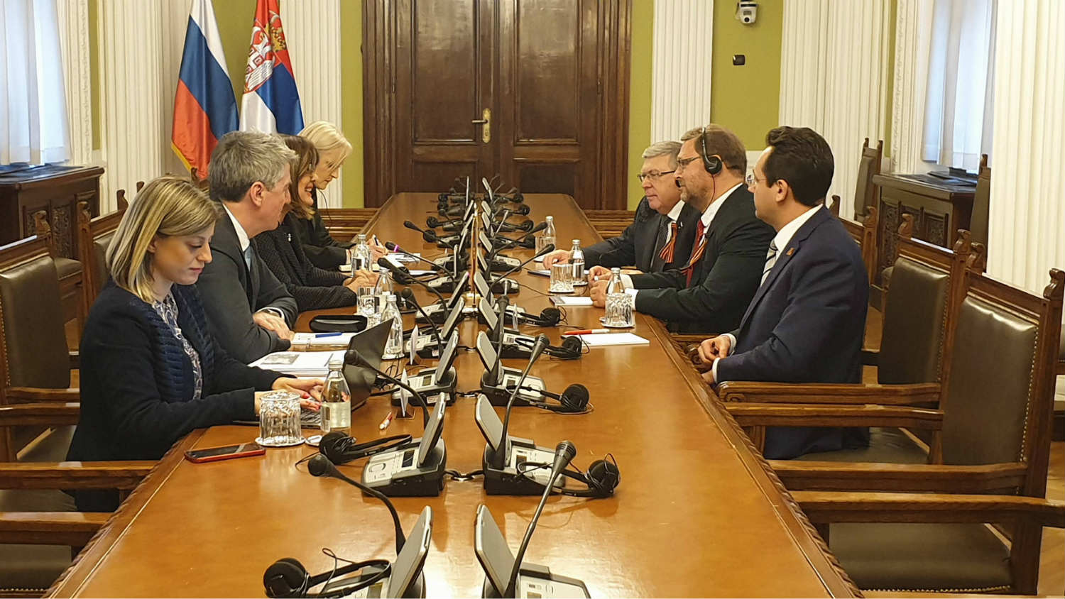 Gojković s Kosačevim: Dan pobede dodatno jača veze Srbije i Rusije 1