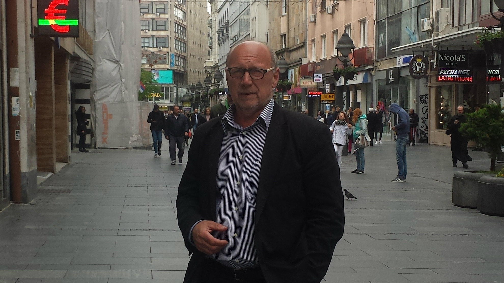 Najteže je diktatora svrgnuti demokratskim putem 1