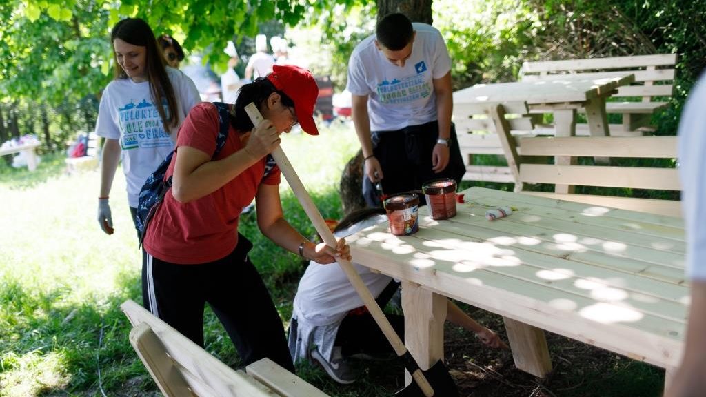 Volonteri uredili beogradsku šumu Stepin Lug u akciji "Naš Beograd" 1