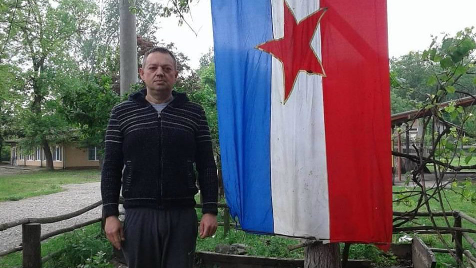 Kućni zatvor jer je pretio bombom na benzinskoj pumpi 1