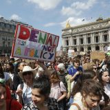 Širom Evrope mladi protestuju za očuvanje klime dok se glasa za novi parlament 3