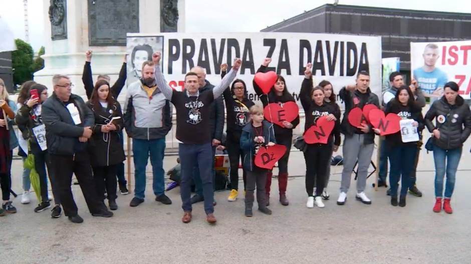 Protest "Pravda za Davida i Dženana" u Austriji: Državo oproštaja i zaborava nema 1