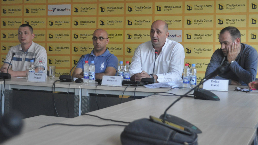 Taksisti traže da država ukloni CarGo sa ulica 1