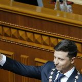 Ubedljiva većina u parlamentu za stranku ukrajinskog predsednika Zelenskog 13