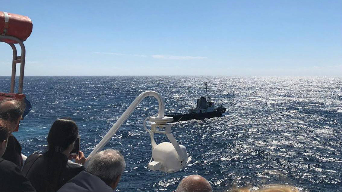 Brod koji se juče pokvario na Jadranu stigao u Split 1