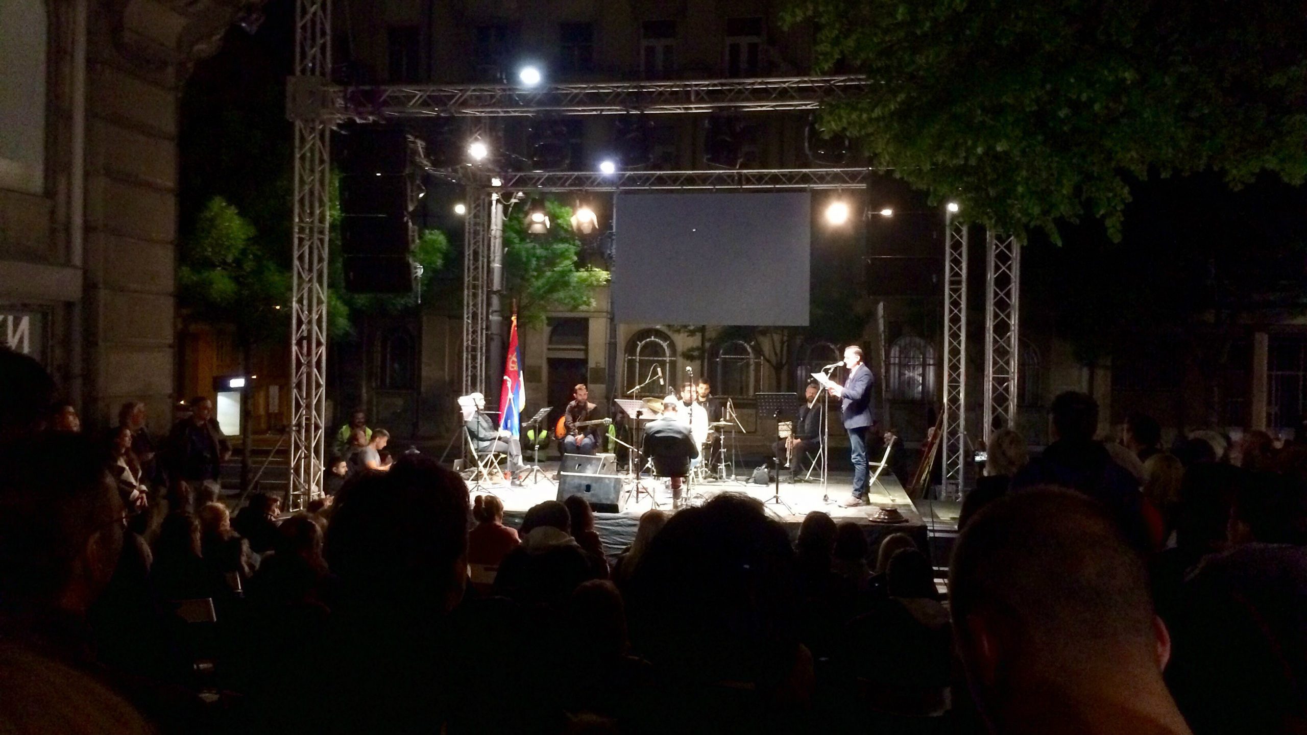 Aplauzi krvavim kostimima (FOTO) 1