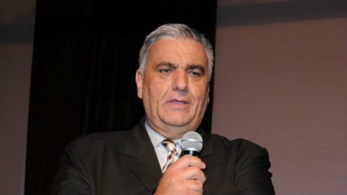 Profesor FON-a: Očigledan plagijat u doktorskoj disertaciji Malog 1