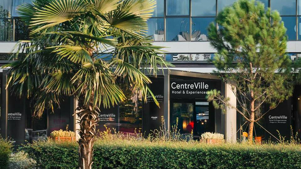 Prvo radno iskustvo za svršene učenike i studente 1 Prvo radno iskustvo za svršene učenike i studente 1