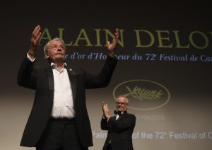 Alen Delon primio počasnu Zlatnu palmu Kanskog festivala (FOTO) 3