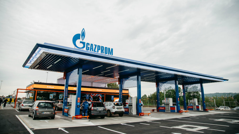 Nova Gazprom benzinska stanica kod Velike Plane 1