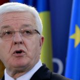 Marković: Još jedan necivilizacijski atak na Ambasadu CG i CG zastavu u Beogradu 1