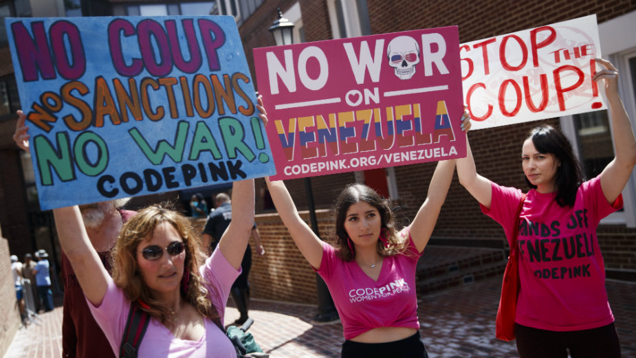 Venecuelanski sud naredio hapšenje opozicionara Leopolda Lopesa 1