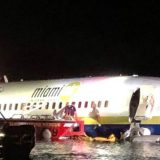 Avion sa 143 putnika upao u reku na Floridi, nema mrtvih 2