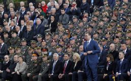 Vučić: Čuvaćemo mir, ali smo spremni da se branimo ako bude trebalo (FOTO) 6