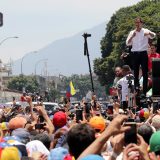 U Karakasu i danas sukobi između policije i pristalica opozicije 4