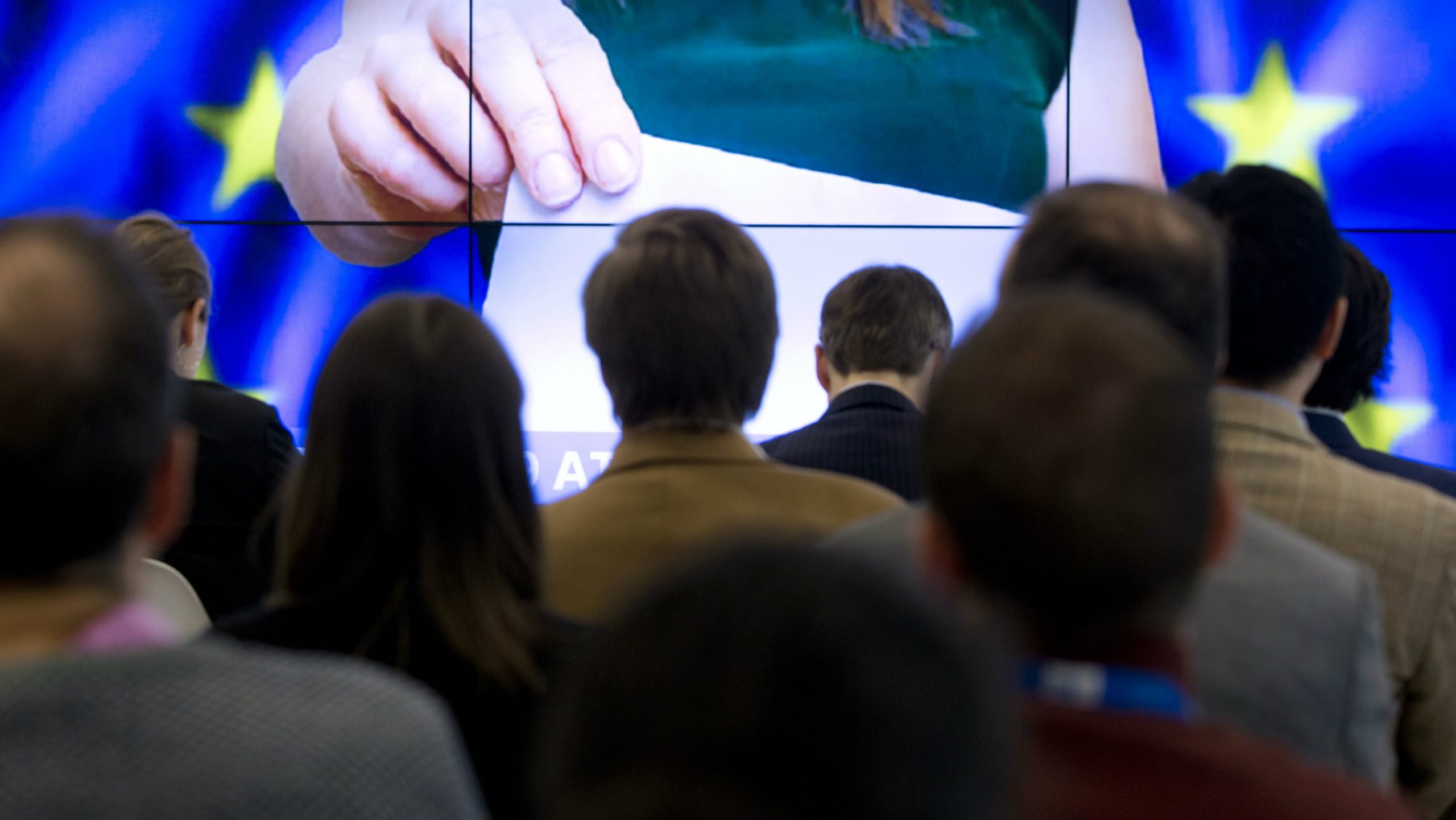 Glasanjem u Britaniji i Holandiji počeli izbori za Evropski parlament 1