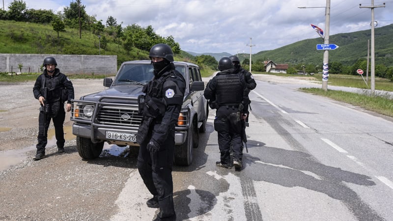 KoSSev: Četiri meseca od operacije u Severnoj Mitrovici i hapšenja 19 policajaca 1