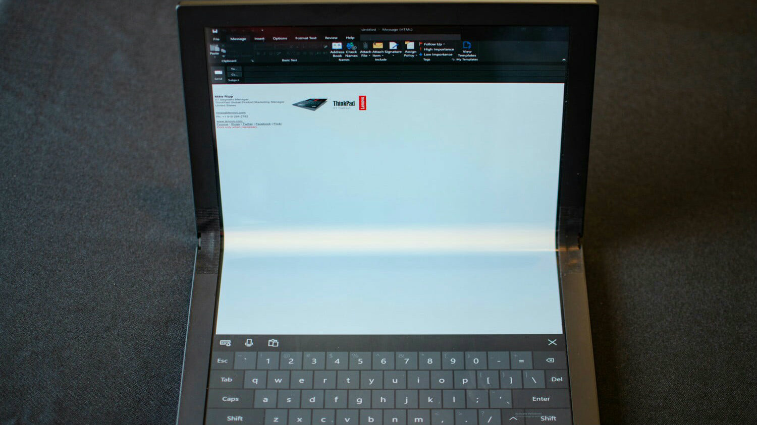 Posle savitljivog telefona - savitljivi računar 1