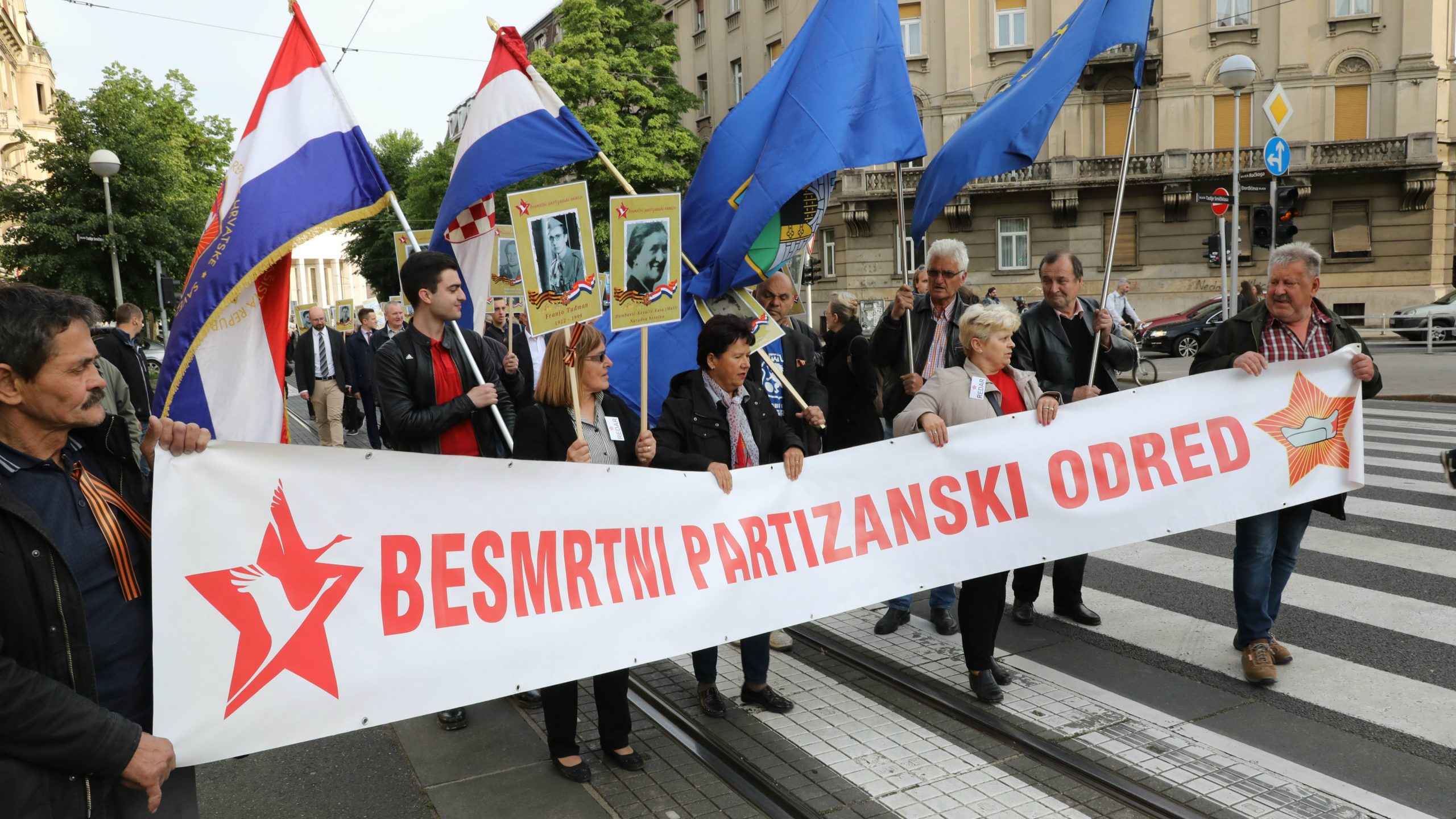 Marš "Besmrtnog partizanskog odreda" u Zagrebu 1