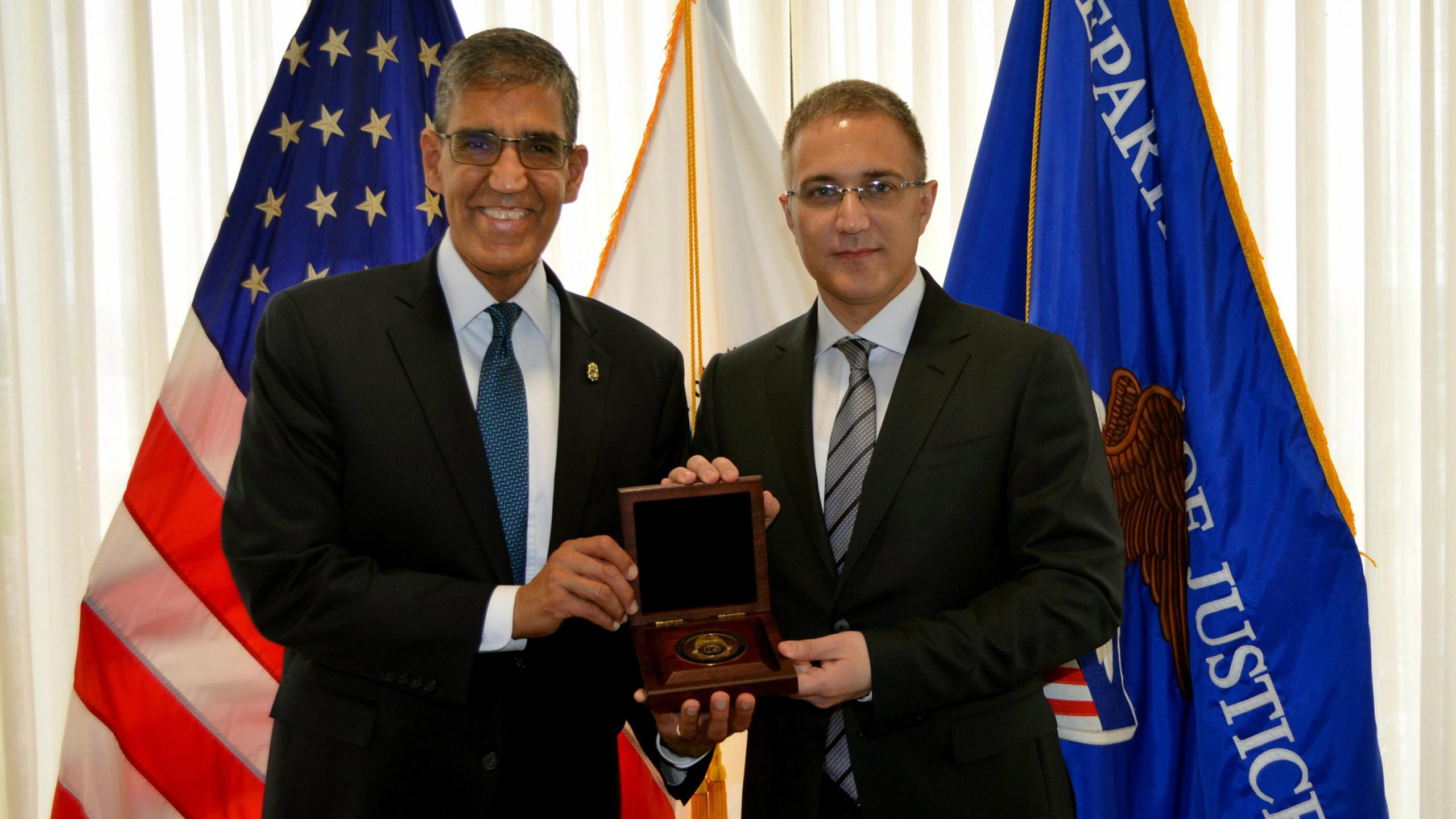 Stefanović u Vašingtonu sa DEA: U 2018. zaplenjeno više od četiri tone droge, a ove već dve tone 1