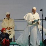 Papa se izvinio Romima zbog diskriminacije od strane katoličke crkve 13