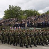 Vučić: Čuvaćemo mir, ali smo spremni da se branimo ako bude trebalo (FOTO) 6