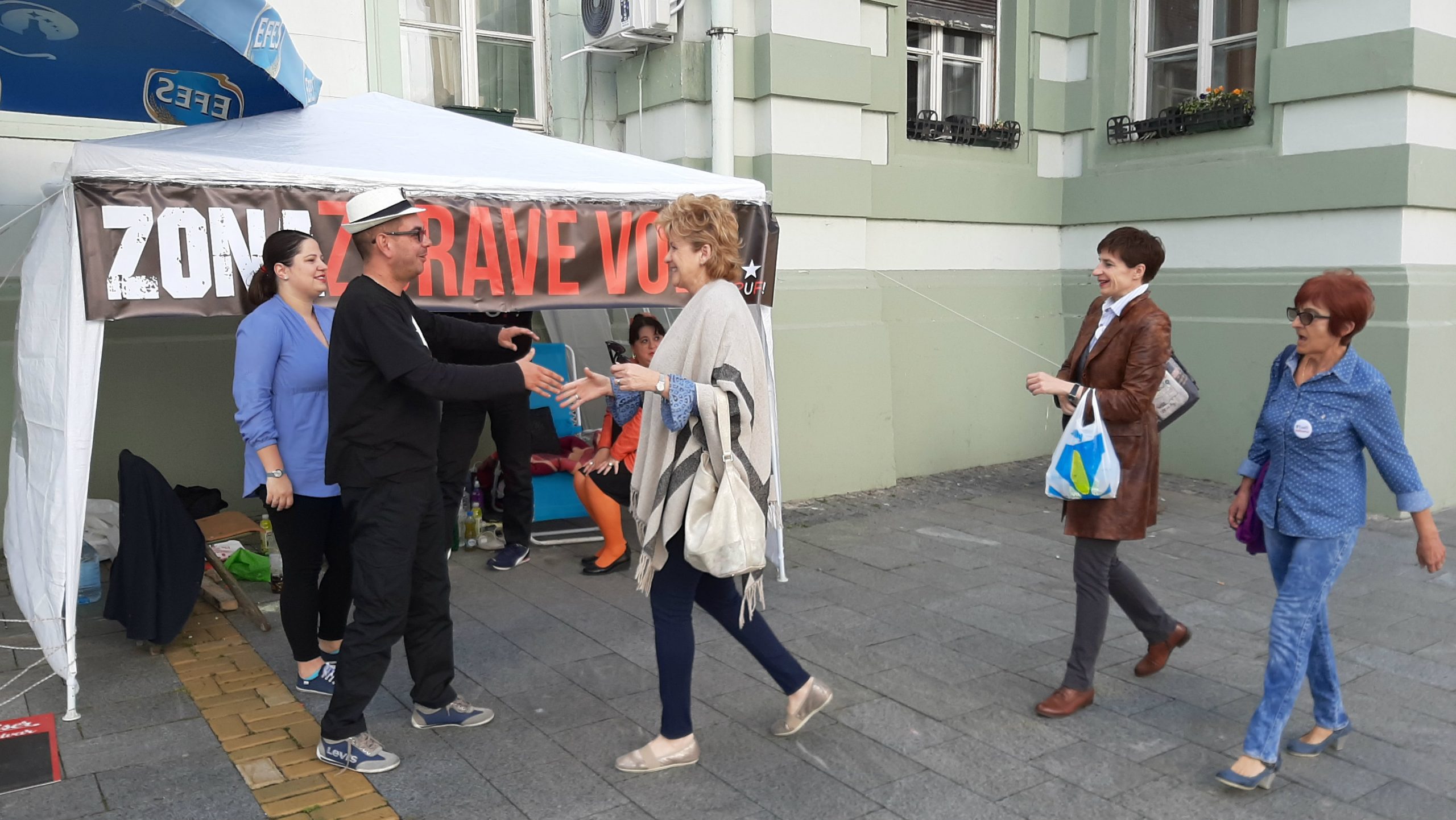 Fantomi koji štrajkuju glađu dobili svog policajca i kameru 1