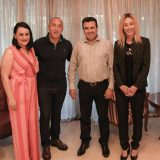 Bračni par Haradinaj u privatnoj poseti kod Zaevih 8